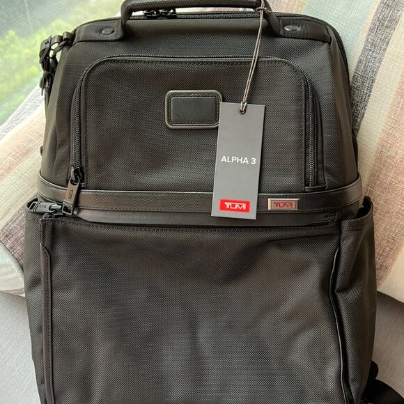 Tumi Black Backpack with Multi-Compartment Design - Picture 1 of 5